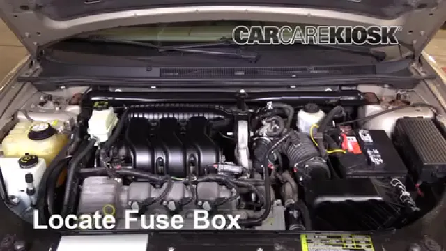 2005 Mercury Montego Premier 3.0L V6 Fusible (motor) Control